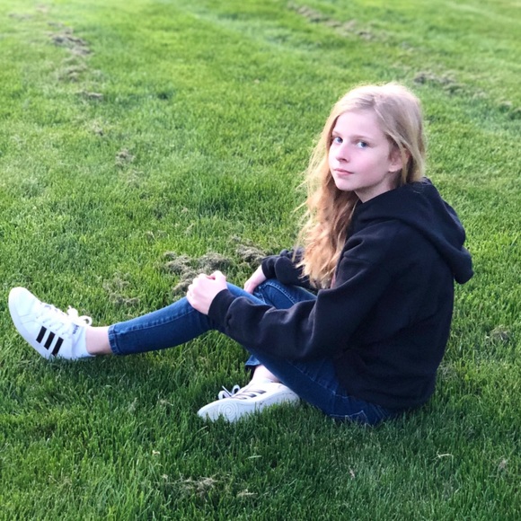 Meet your Posher, Sophia - Picture 1 of 1